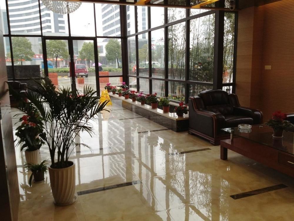 Yiting Si Ji Hotel Nantong Gongnong North Road Екстериор снимка