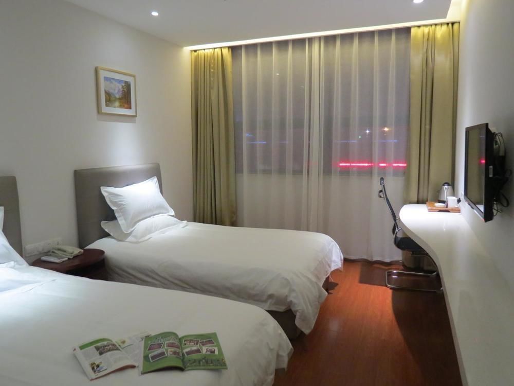Yiting Si Ji Hotel Nantong Gongnong North Road Екстериор снимка